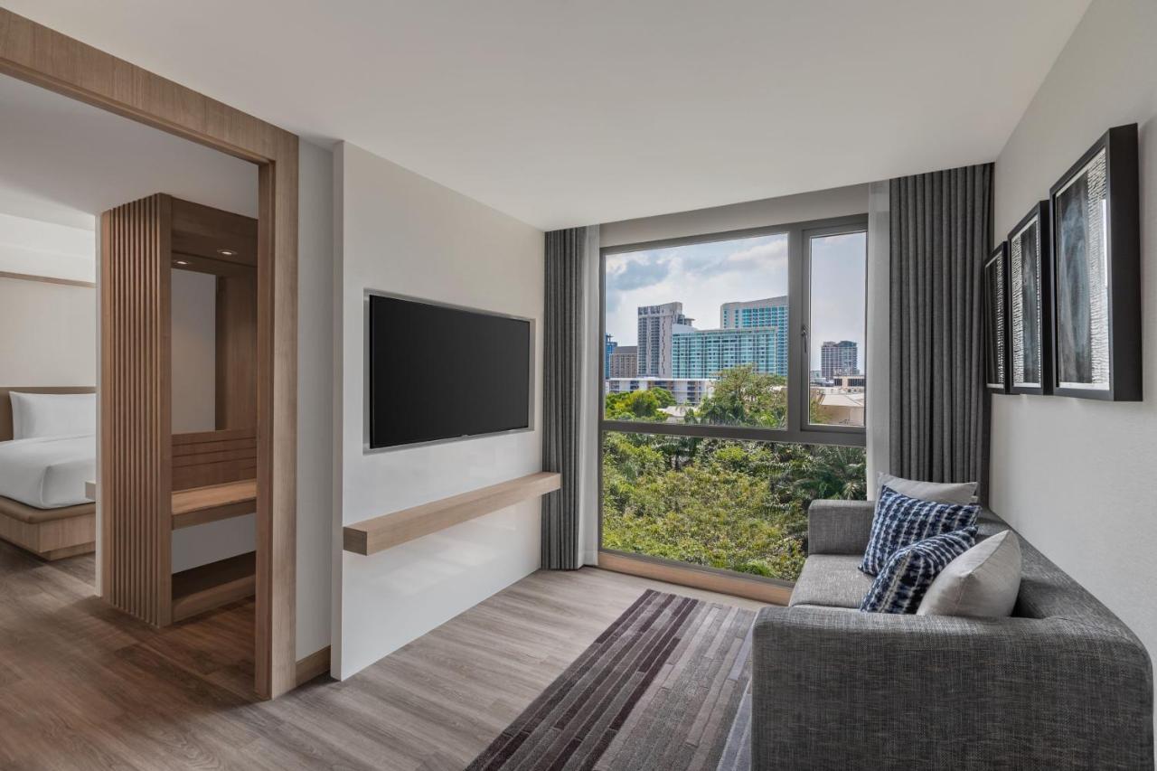 Courtyard By Marriott North Pattaya Hotel Bagian luar foto