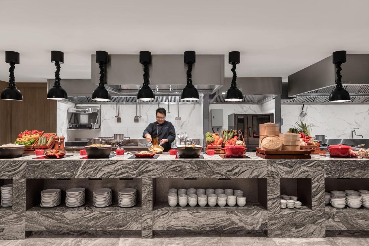 Courtyard By Marriott North Pattaya Hotel Bagian luar foto