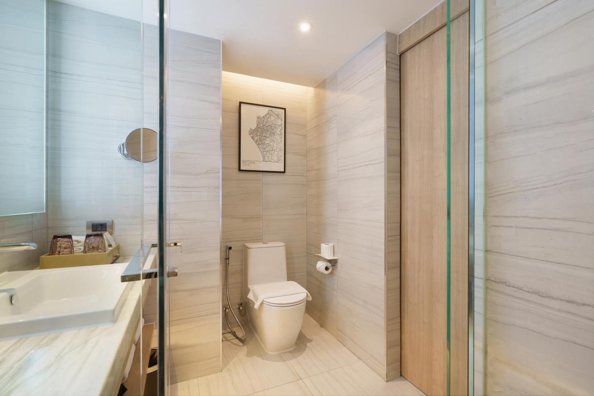 Courtyard By Marriott North Pattaya Hotel Bagian luar foto