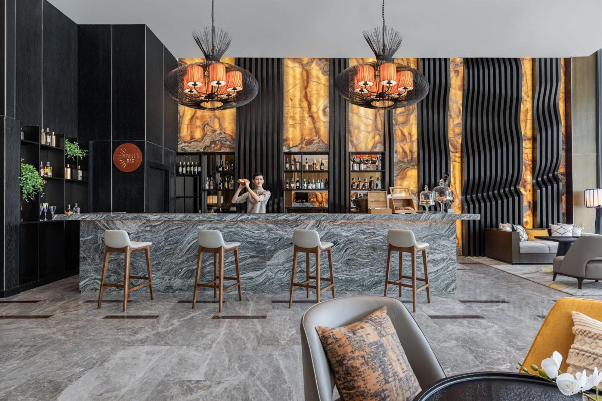Courtyard By Marriott North Pattaya Hotel Bagian luar foto